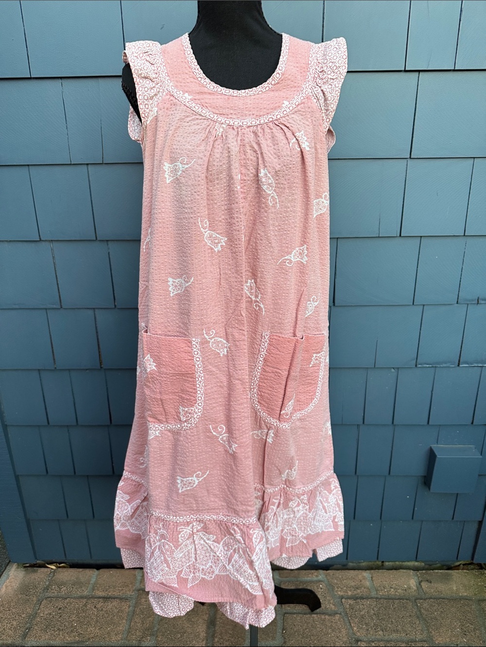 Vintage Joseph Magnin Jody T of CA Pink and White Sleeveless Cotton Dress med